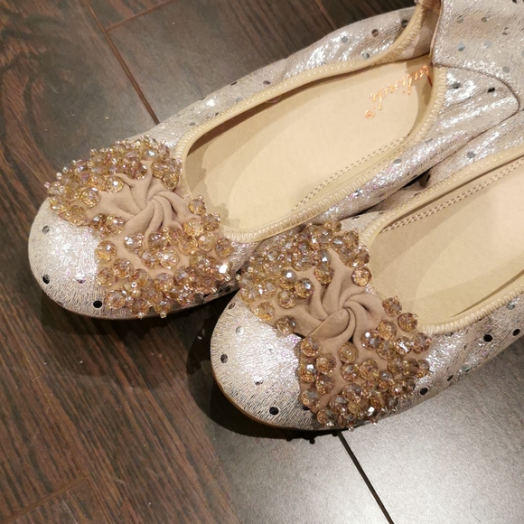 2/$30 - Beaded ballet flats size 9 - Picture 2 of 4